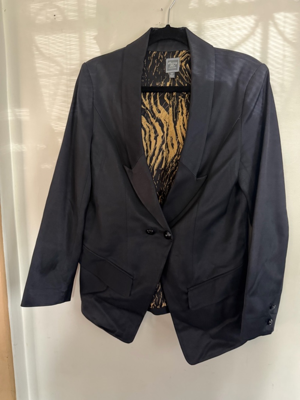 Seventy Two Changes Black Blazer w/ Gold Tiger Lining — Size 10